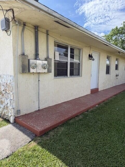 5848 Lincoln Street - Photo 0