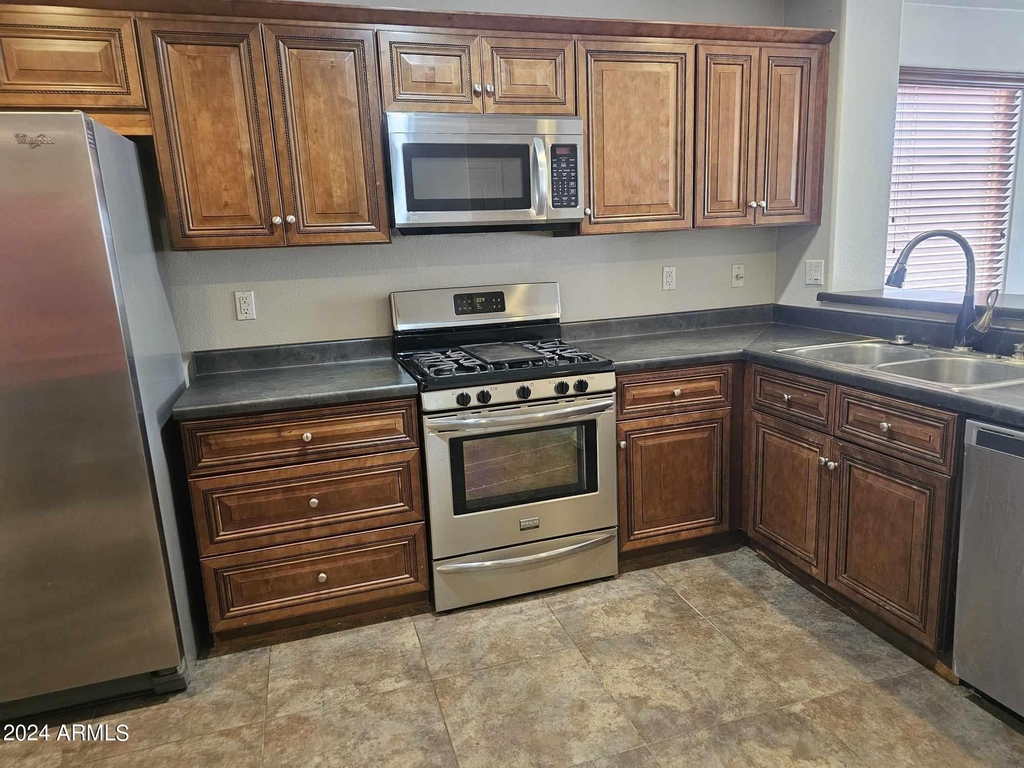 17770 W Red Bird Road - Photo 8