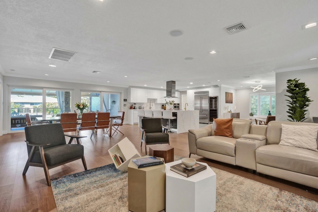 5841 Bayview Drive - Photo 7