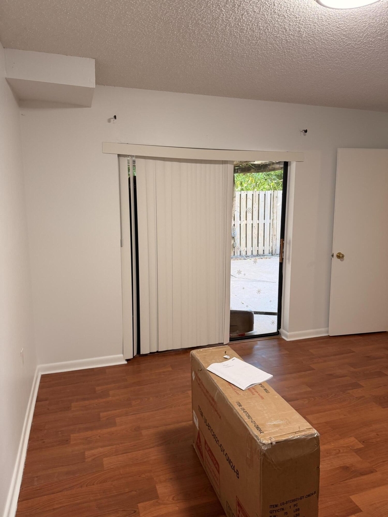 1421 14th Lane - Photo 9