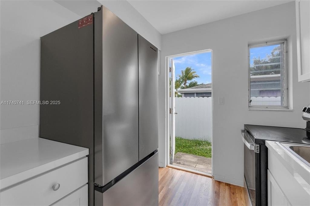 6340 Dawson Street - Photo 12