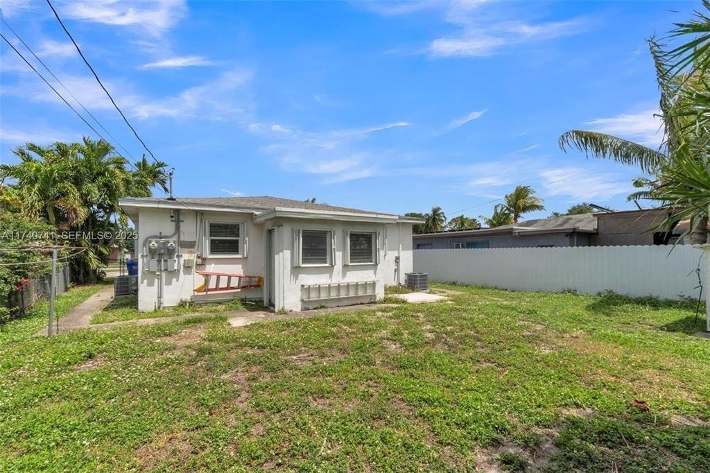 6340 Dawson Street - Photo 24