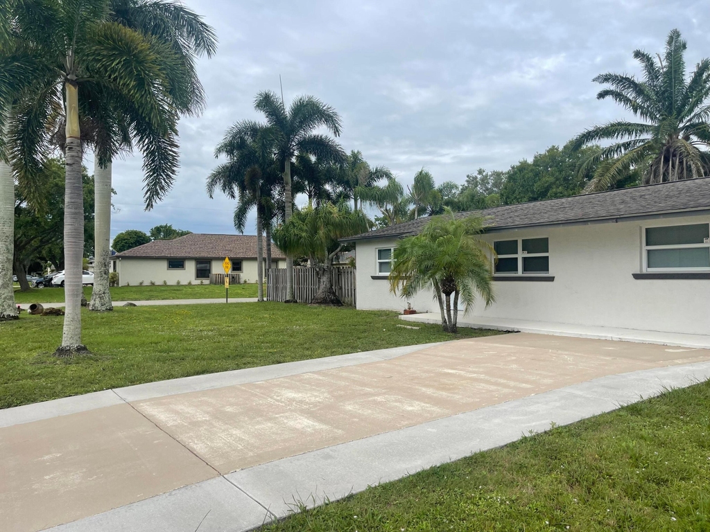 4779 Bonanza Road - Photo 2