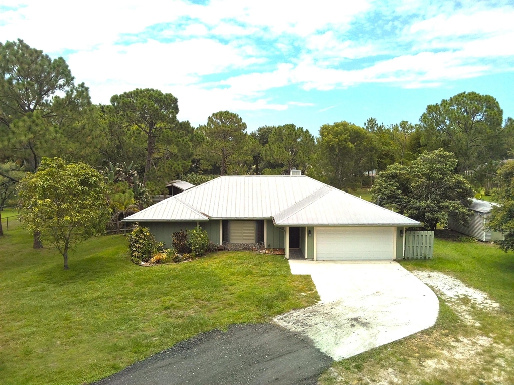 10173 150th Court N - Photo 0
