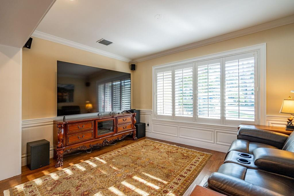 2317 Ne 28th Court - Photo 13