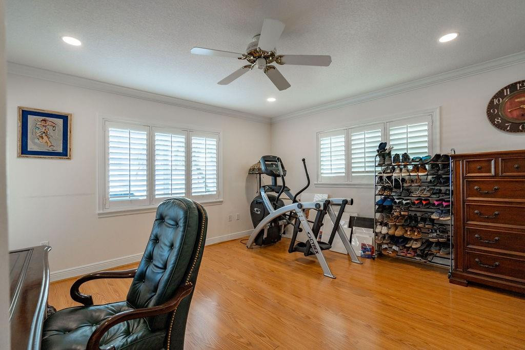 2317 Ne 28th Court - Photo 24