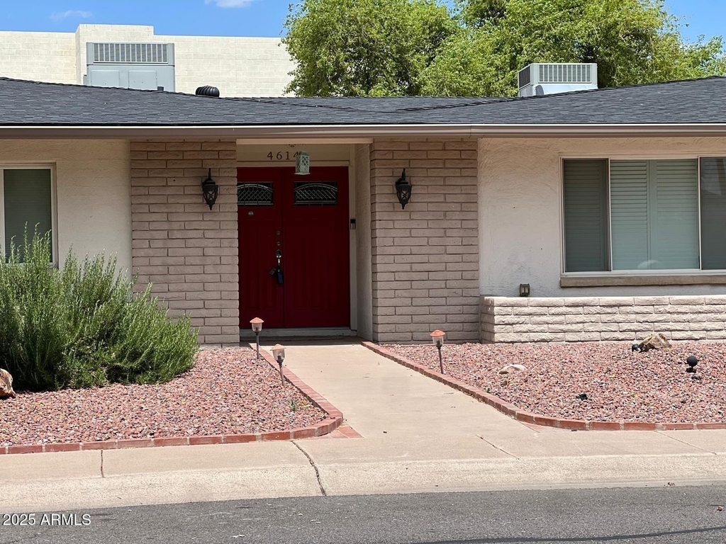 4614 S Kachina Drive - Photo 1