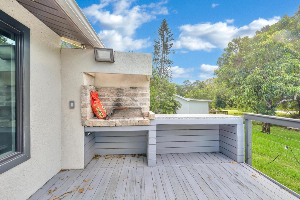 6320 86th Lane - Photo 5