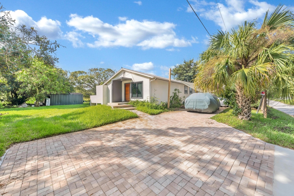 6320 86th Lane - Photo 27