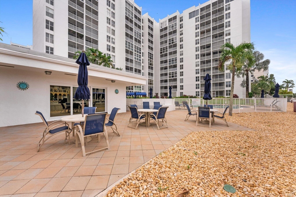 1391 S Ocean Boulevard S - Photo 24