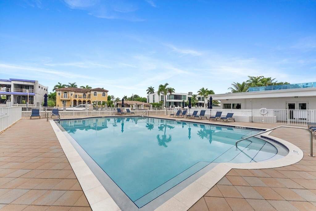 1391 S Ocean Boulevard S - Photo 23