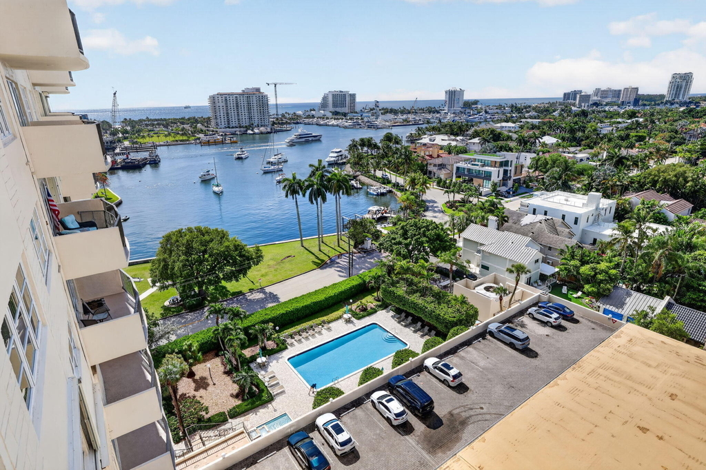 2500 E Las Olas Boulevard - Photo 15