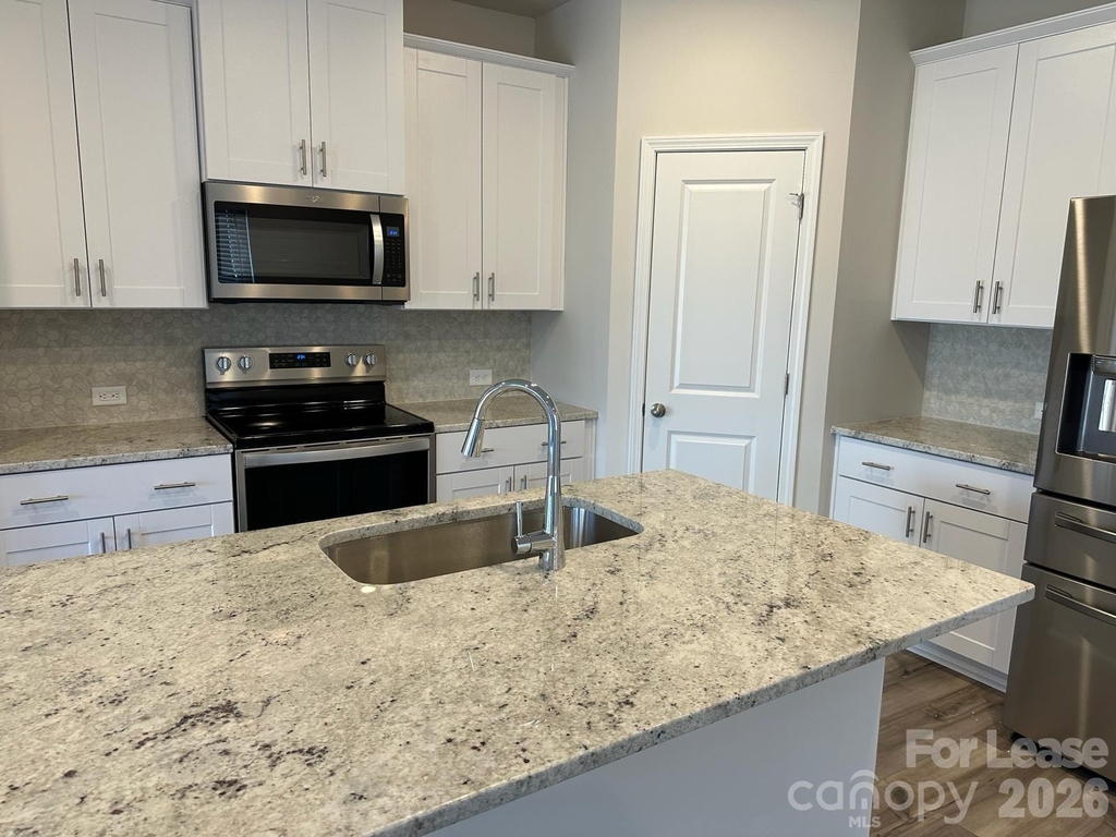 5270 Brailey Circle - Photo 6