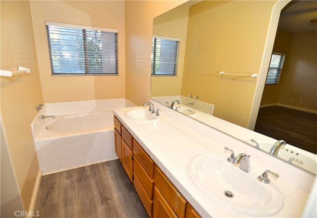 2090 Villa Del Lago - Photo 12