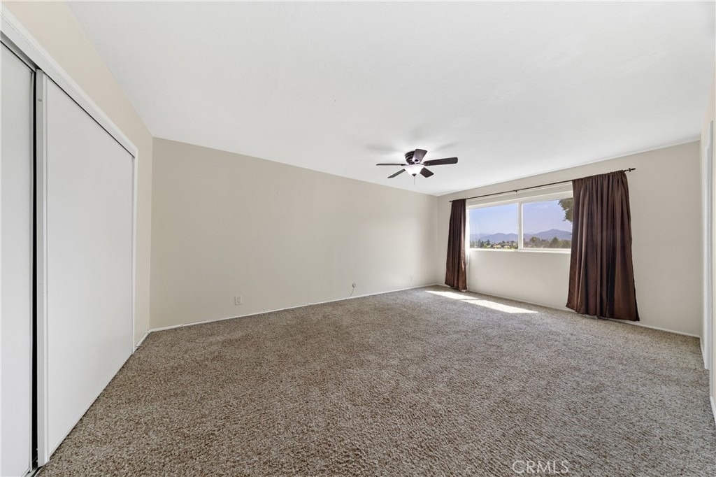806 E 4th - Photo 13