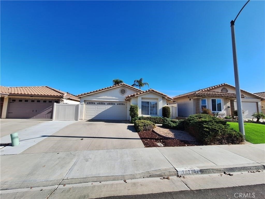 28230 Avenida Francesca - Photo 0