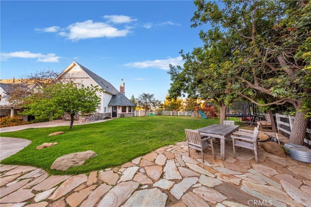 85 Saddlebow Road - Photo 51