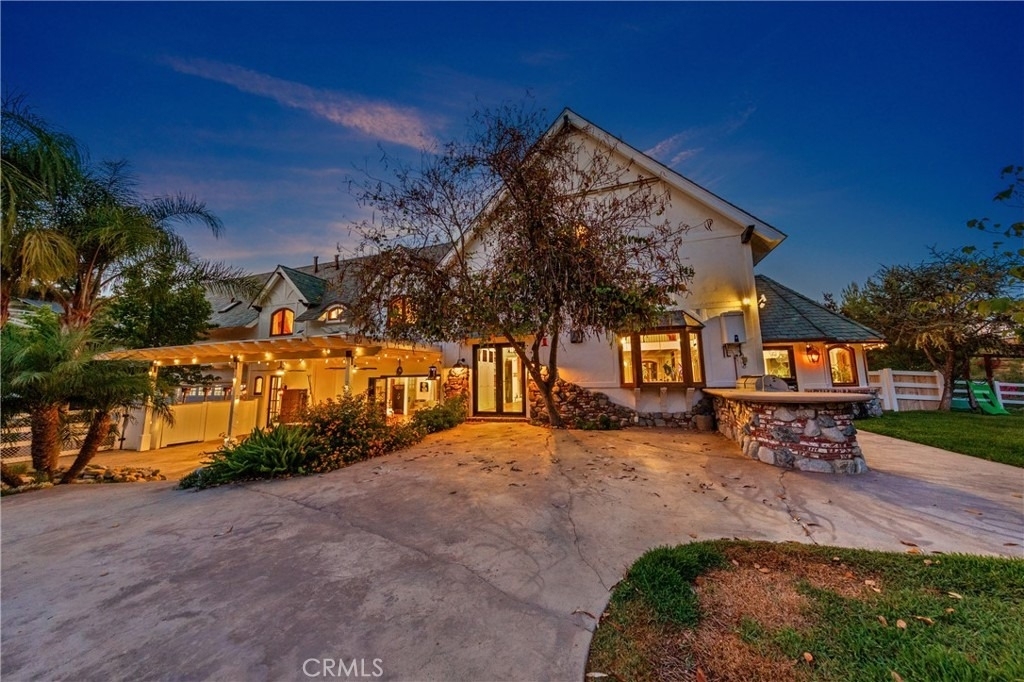 85 Saddlebow Road - Photo 59