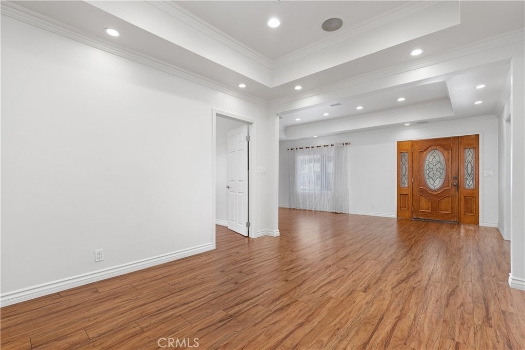 766 N Alexandria - Photo 17