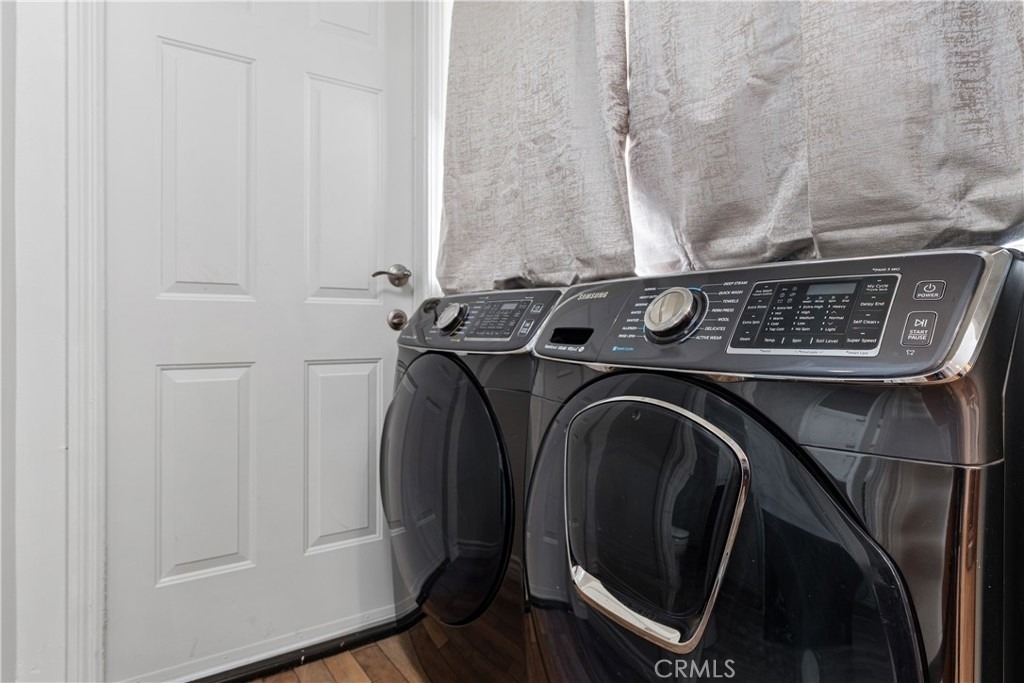 766 N Alexandria - Photo 27