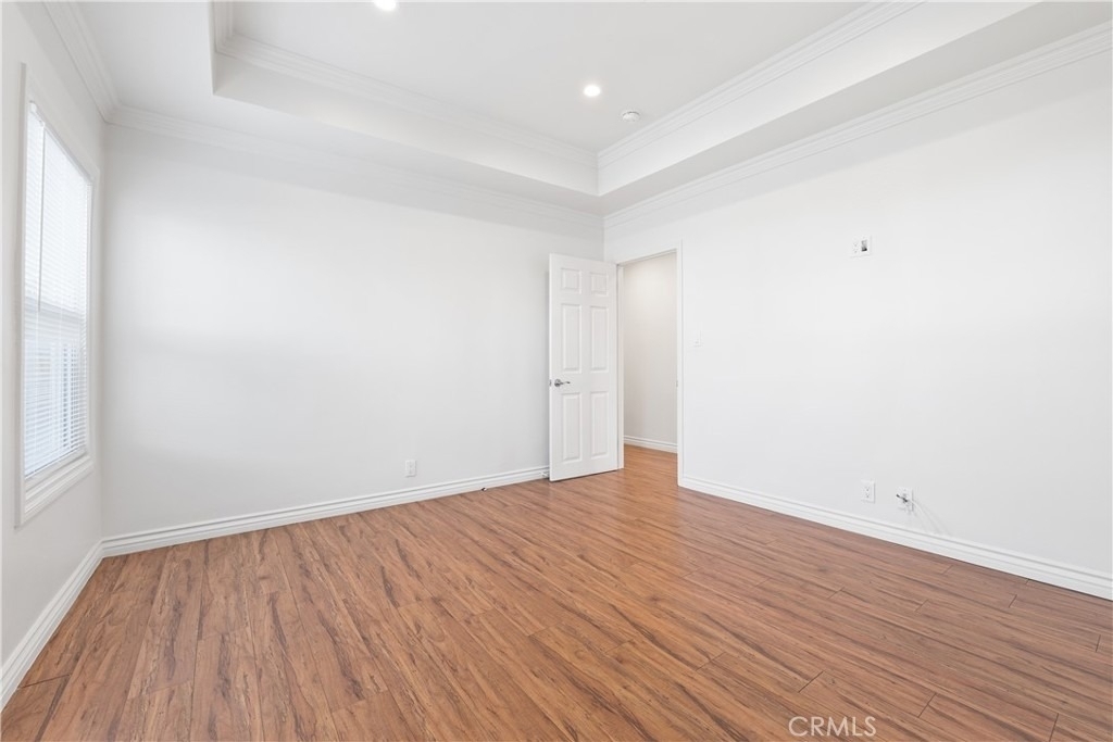766 N Alexandria - Photo 30
