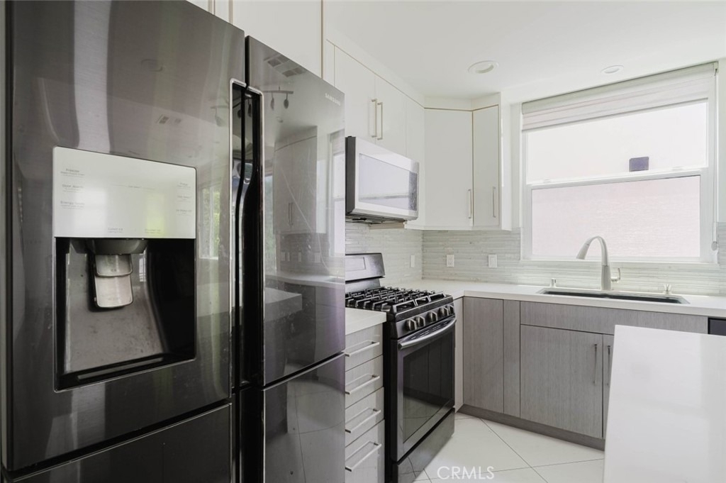 4418 1/2 Kingswell Avenue - Photo 14
