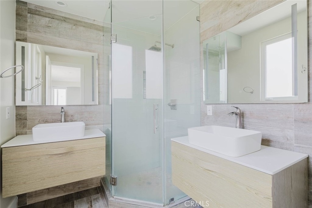 4418 1/2 Kingswell Avenue - Photo 25