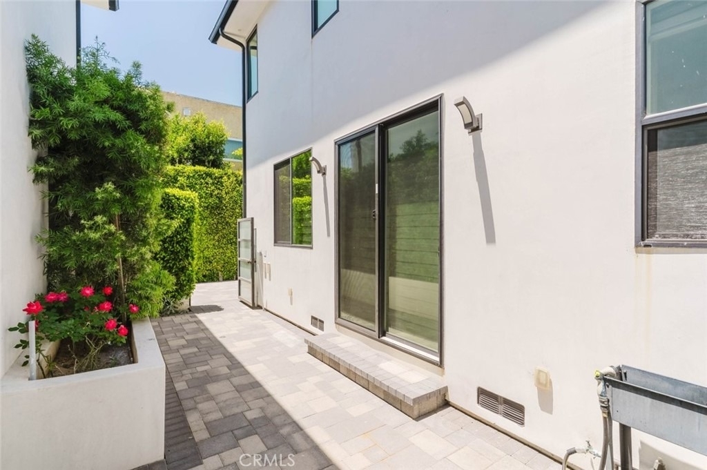 4418 1/2 Kingswell Avenue - Photo 30