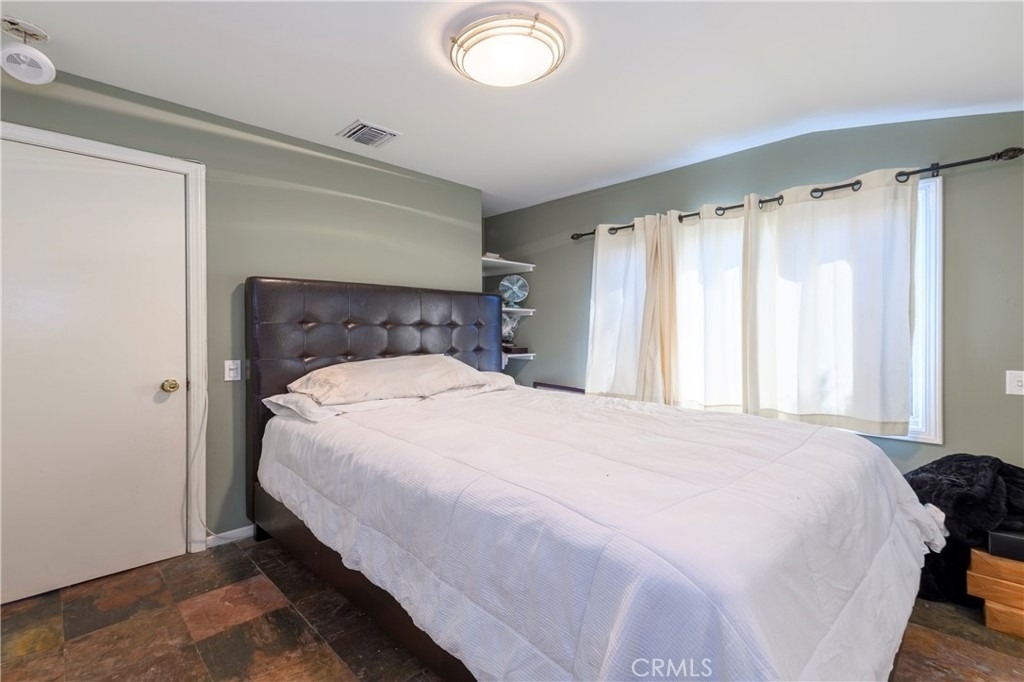 3633 Willowcrest Avenue - Photo 16