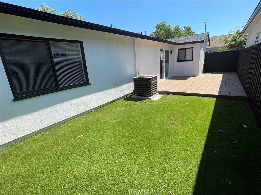 23926 Hamlin Street - Photo 11
