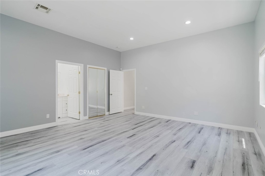 17908 Califa Street - Photo 24