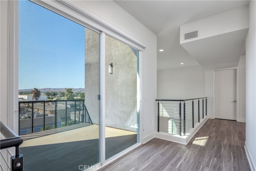 6800 Variel Avenue - Photo 26