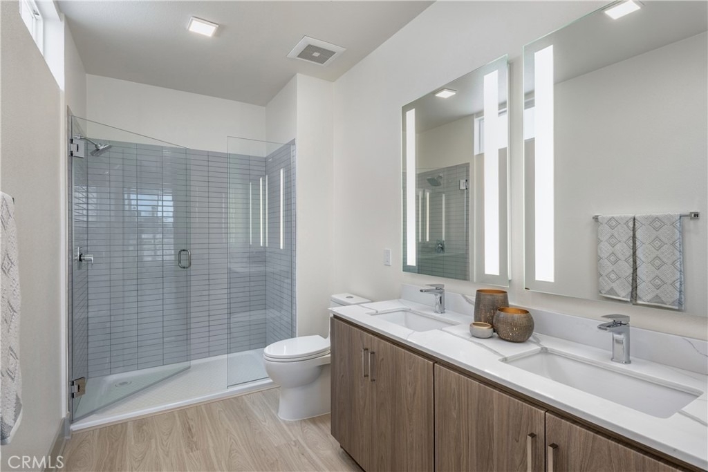 6800 Variel Avenue - Photo 16