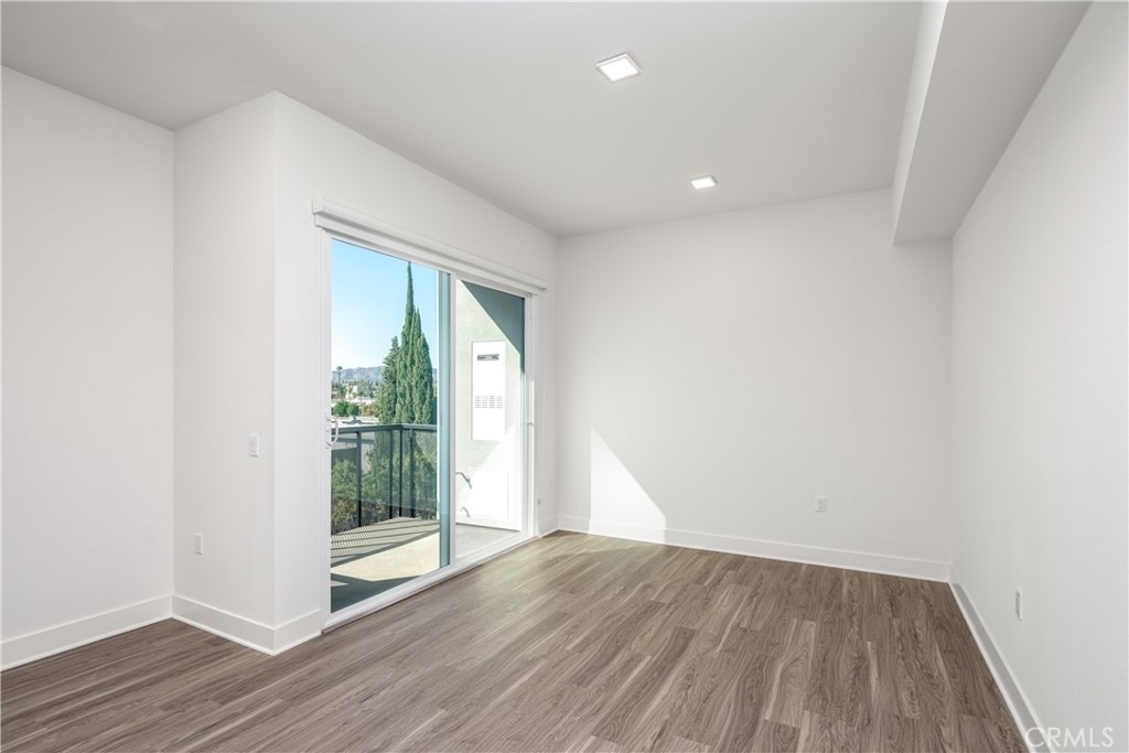 6800 Variel Avenue - Photo 20