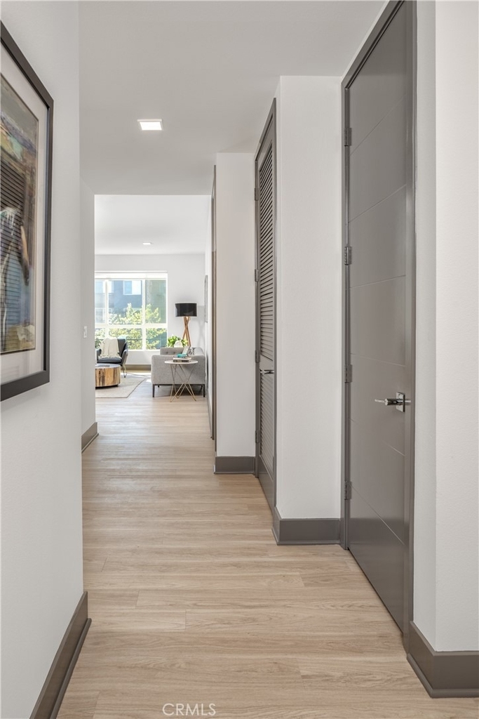6800 Variel Avenue - Photo 31