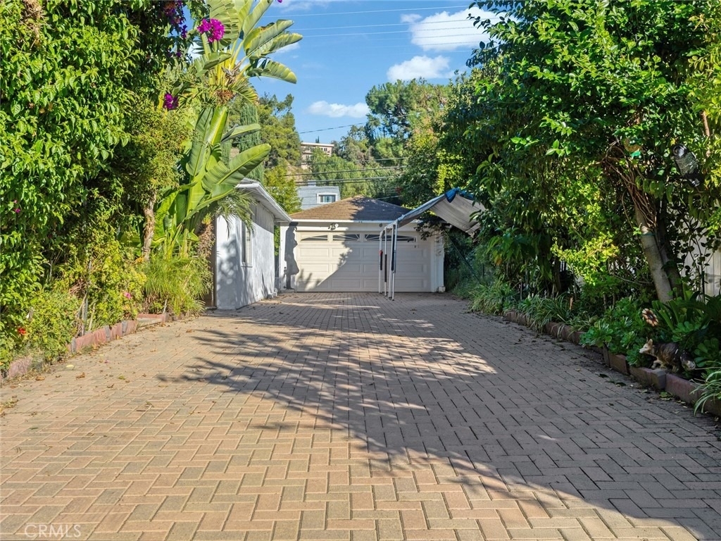 5020 Topanga Canyon - Photo 2