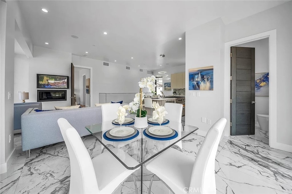 242 S Broadway - Photo 21