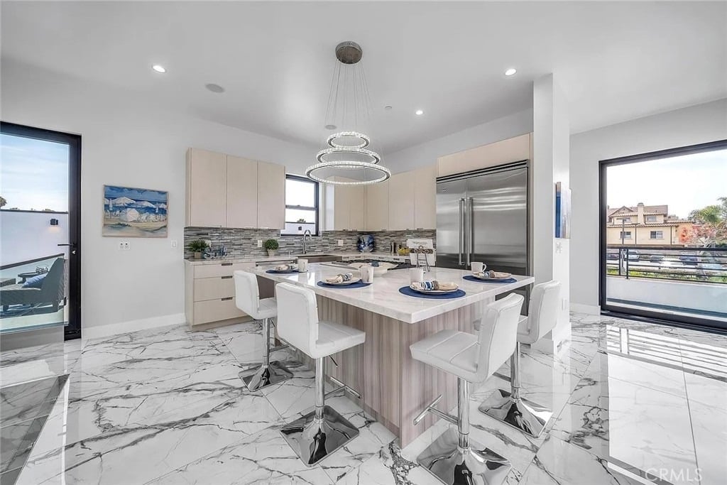 242 S Broadway - Photo 20