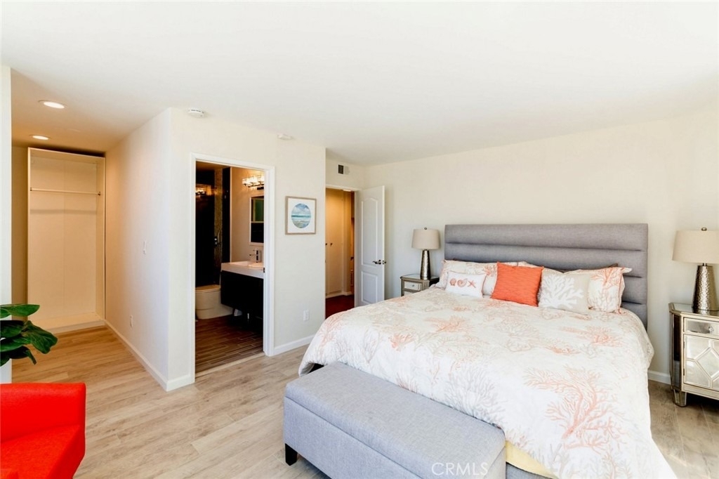 126 Neptune Avenue - Photo 29