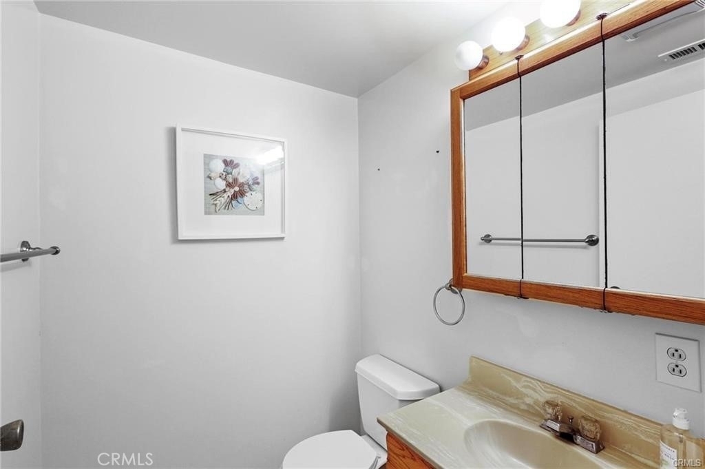 810 N Maria - Photo 12
