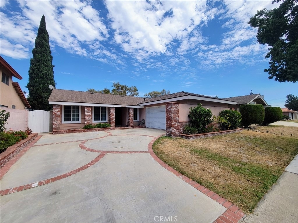 10751 Andy Street - Photo 0
