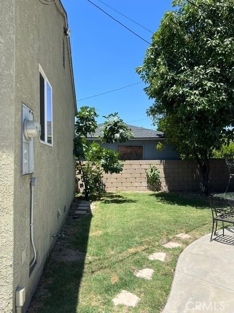 155 N Bitterbush - Photo 17