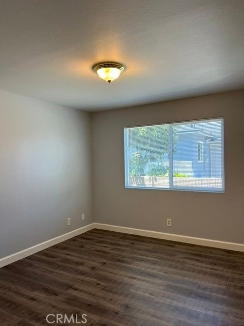 155 N Bitterbush - Photo 2