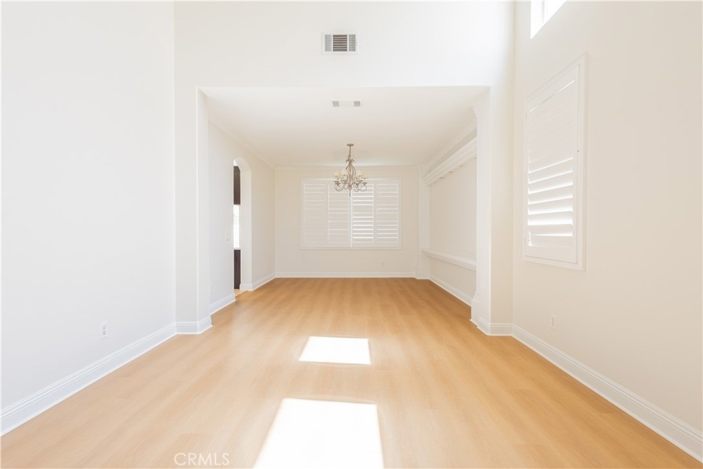 5036 Heritage - Photo 2