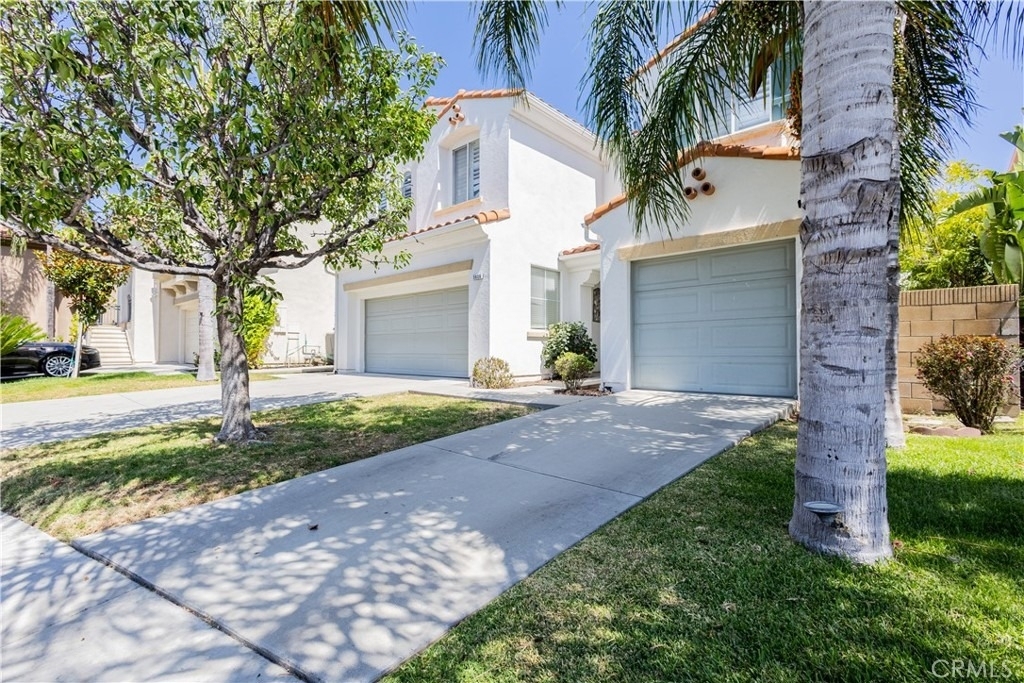 5036 Heritage - Photo 0