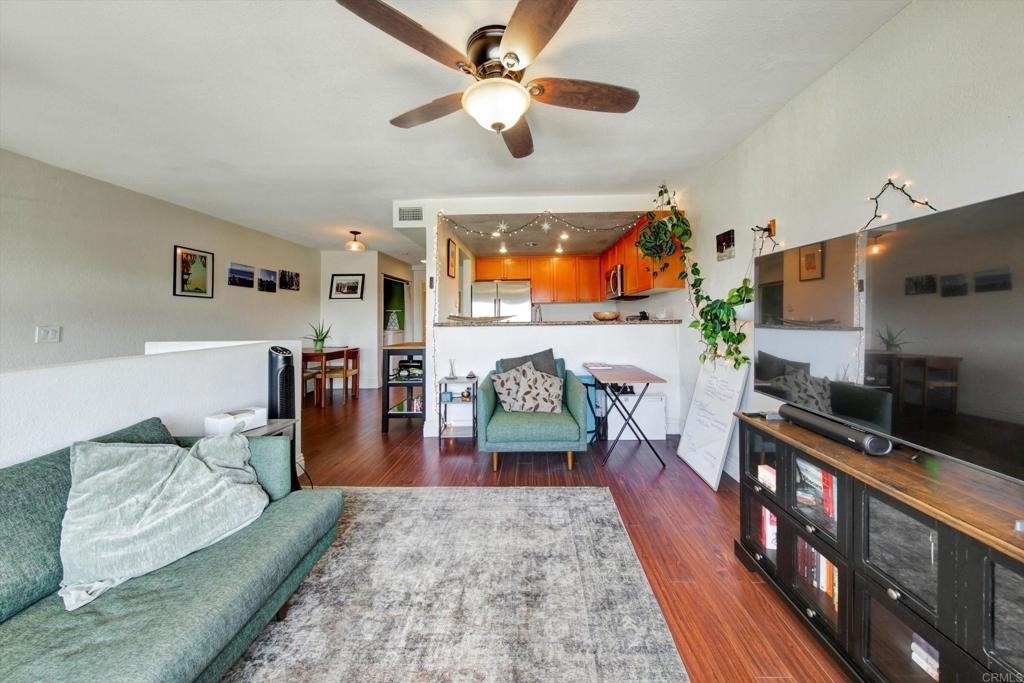 2257 Worden St - Photo 18
