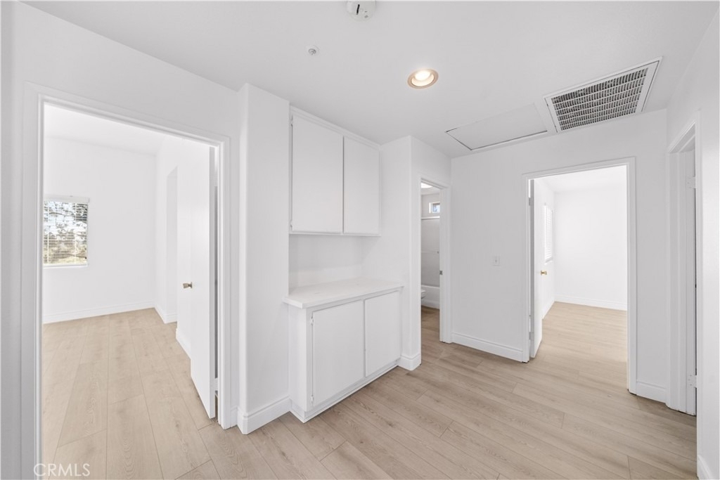 6766 Royal Crest Court - Photo 46