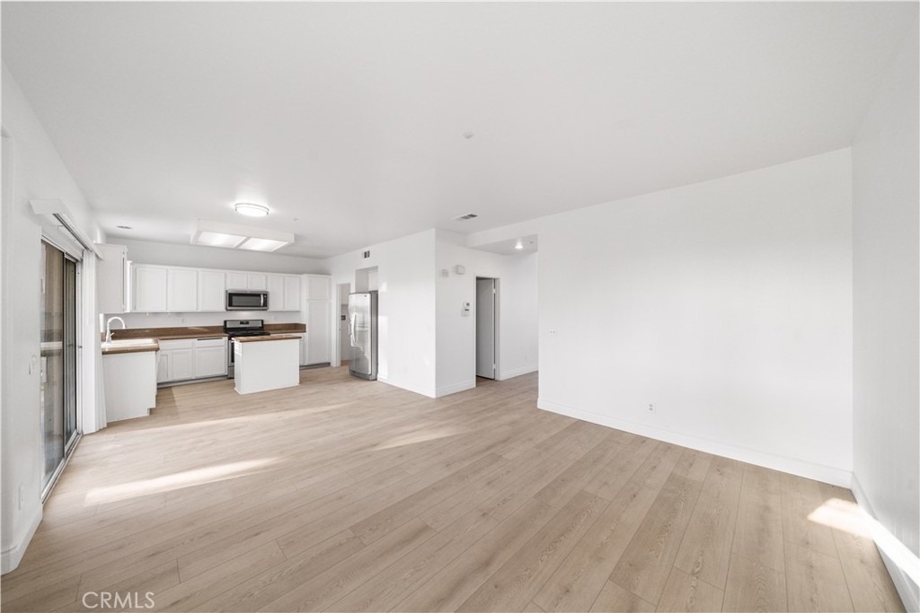 6766 Royal Crest Court - Photo 20