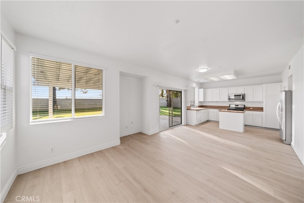 6766 Royal Crest Court - Photo 18