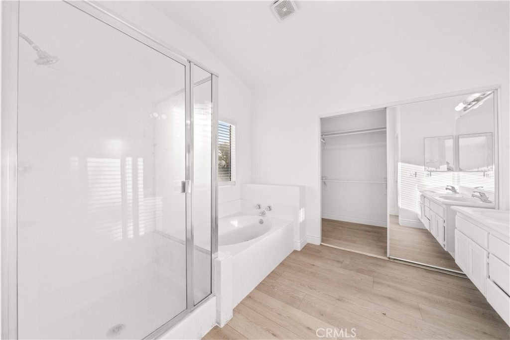 6766 Royal Crest Court - Photo 27
